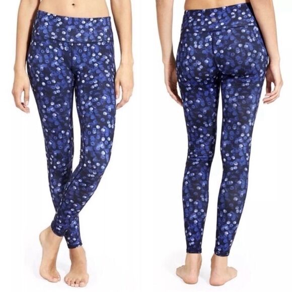 Athleta Pants - Athleta Women’s Chaturanga Polka Dot Leggings Blue Size M
